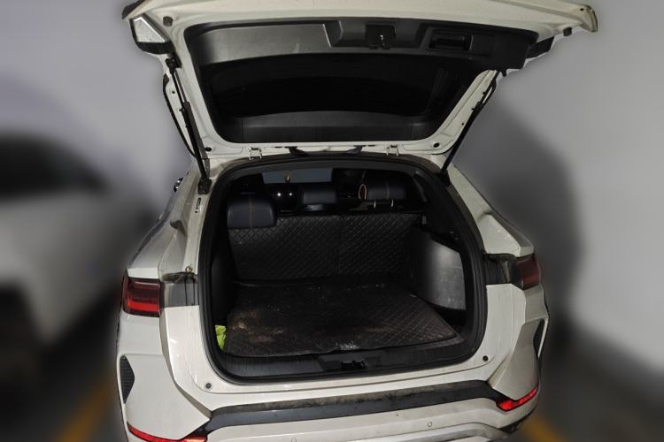 Used BYD Song PLUS New Energy 2023 Champion Edition EV 520KM Luxury Model Trunk