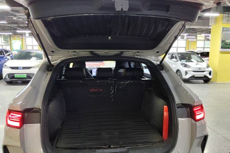 Used BYD Song PLUS New Energy 2023 Champion Edition EV 520KM Luxury Model Trunk
