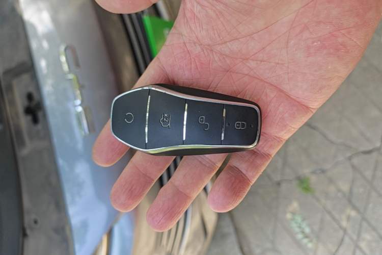 Used BYD Song PLUS New Energy 2023 Champion Edition DM-i 150KM Flagship PLUS Vehicle Key