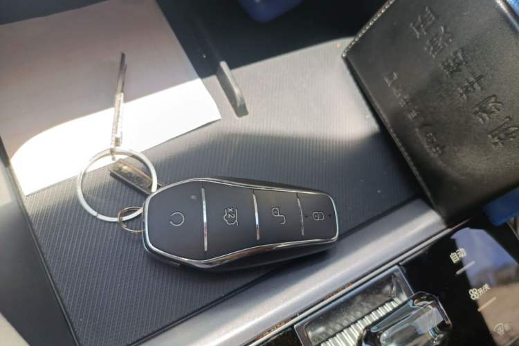 Used BYD Song PLUS New Energy 2023 Champion Edition DM-i 110KM Flagship Model Vehicle Key