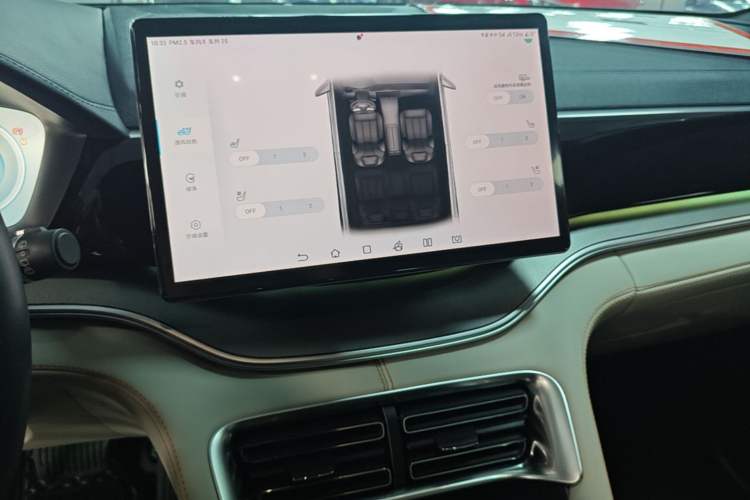 Used BYD Song PLUS New Energy 2023 Champion Edition DM-i 110KM Flagship PLUS Audio And AC Panel