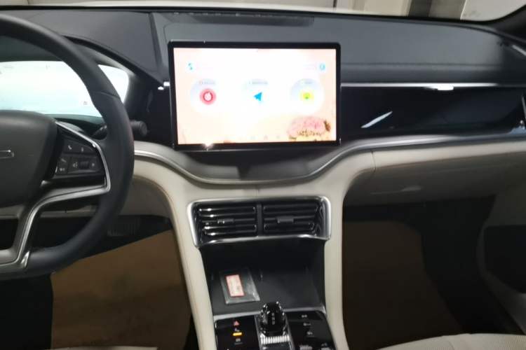 Used BYD Song PLUS New Energy 2023 Champion Edition DM-i 150KM Flagship PLUS Audio And AC Panel