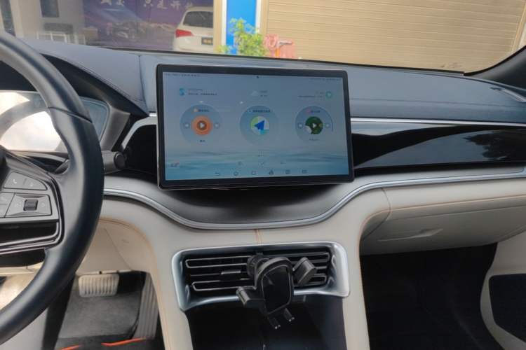 Used BYD Song PLUS New Energy 2023 Champion Edition DM-i 110KM Flagship Model Audio And AC Panel