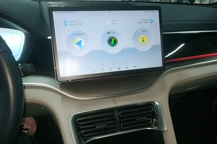 Used BYD Song PLUS New Energy 2023 Champion Edition DM-i 150KM Flagship PLUS Audio And AC Panel