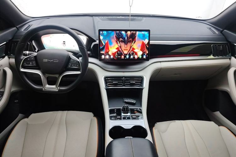 Used BYD Song PLUS New Energy 2023 Champion Edition DM-i 110KM Flagship PLUS Center Console