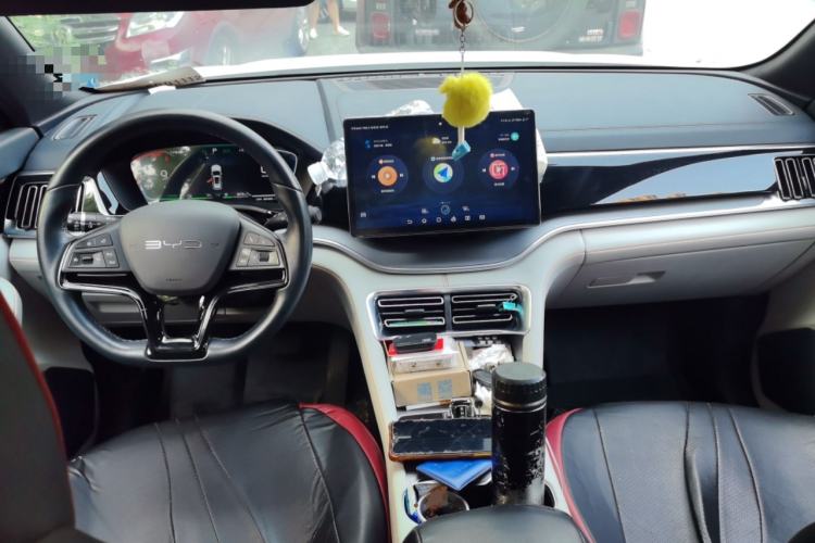 Used BYD Song PLUS New Energy 2023 Champion Edition DM-i 110KM Flagship Model Center Console