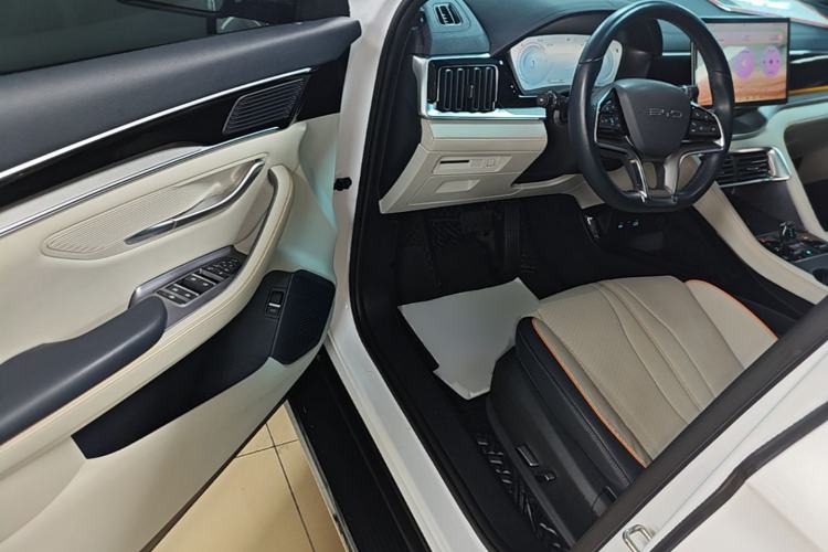 Used BYD Song PLUS New Energy 2023 Champion Edition DM-i 110KM Flagship PLUS Driver Seat