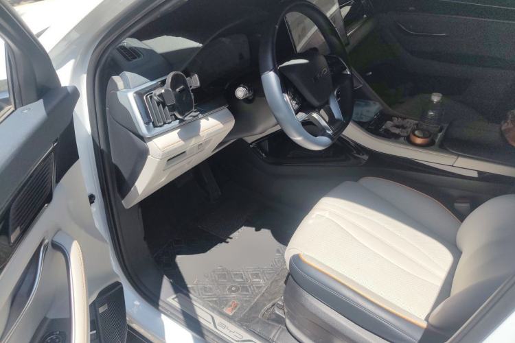 Used BYD Song PLUS New Energy 2023 Champion Edition EV 605KM Flagship PLUS Driver Seat