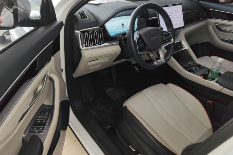 Used BYD Song PLUS New Energy 2023 Champion Edition DM-i 110KM Flagship PLUS Driver Seat