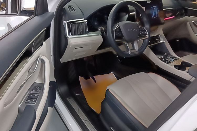 Used BYD Song PLUS New Energy 2023 Champion Edition EV 605KM Flagship PLUS Driver Seat