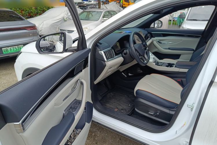 Used BYD Song PLUS New Energy 2023 Champion Edition DM-i 110KM Flagship PLUS Driver Seat