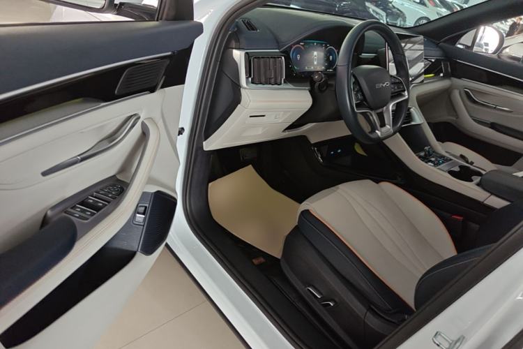 Used BYD Song PLUS New Energy 2023 Champion Edition DM-i 110KM Flagship PLUS Driver Seat