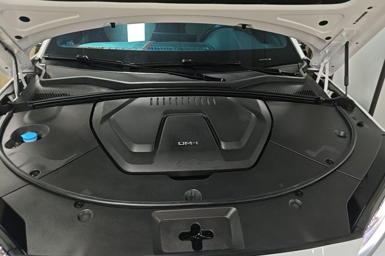 Used BYD Song PLUS New Energy 2023 Champion Edition DM-i 110KM Flagship PLUS Engine Bay
