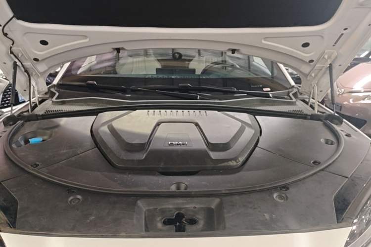 Used BYD Song PLUS New Energy 2023 Champion Edition DM-i 110KM Flagship Model Engine Bay