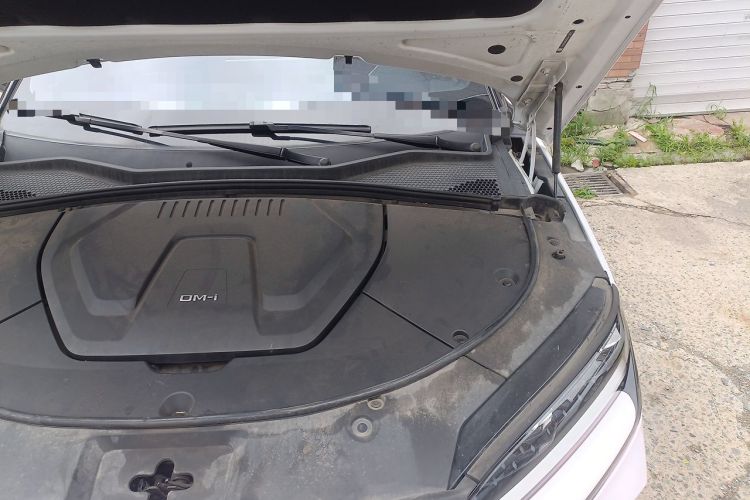Used BYD Song PLUS New Energy 2023 Champion Edition DM-i 150KM Flagship PLUS Engine Bay Left
