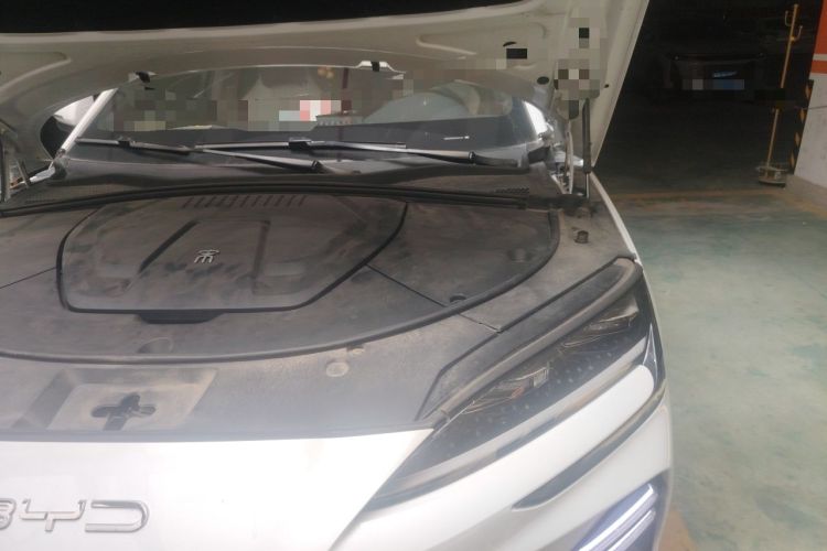 Used BYD Song PLUS New Energy 2023 Champion Edition EV 520KM Flagship Model Engine Bay Left