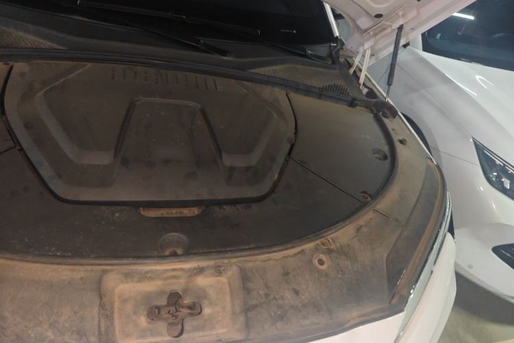 Used BYD Song PLUS New Energy 2023 Champion Edition DM-i 110KM Flagship Model Engine Bay Left