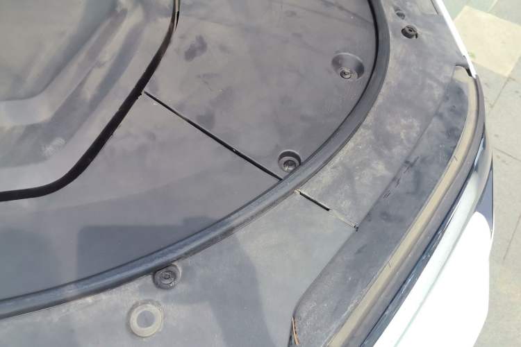 Used BYD Song PLUS New Energy 2023 Champion Edition DM-i 150KM Flagship PLUS Engine Bay Left
