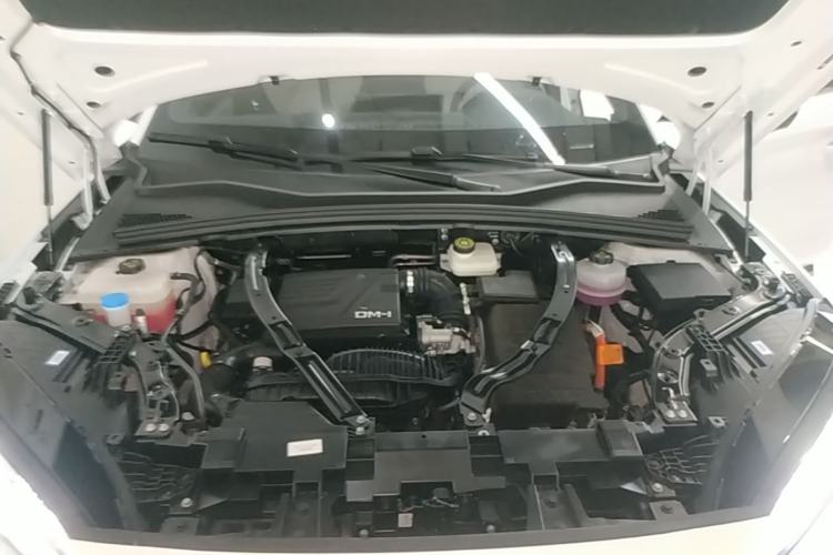 Used BYD Song PLUS New Energy 2023 Champion Edition DM-i 110KM Flagship PLUS Engine Bay
