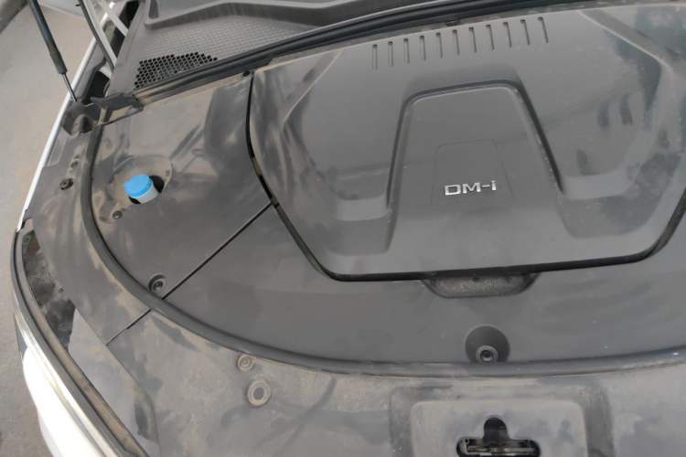 Used BYD Song PLUS New Energy 2023 Champion Edition DM-i 110KM Flagship PLUS Engine Bay Right