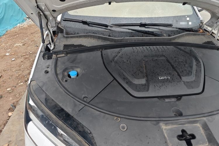 Used BYD Song PLUS New Energy 2023 Champion Edition DM-i 110KM Flagship PLUS Engine Bay Right