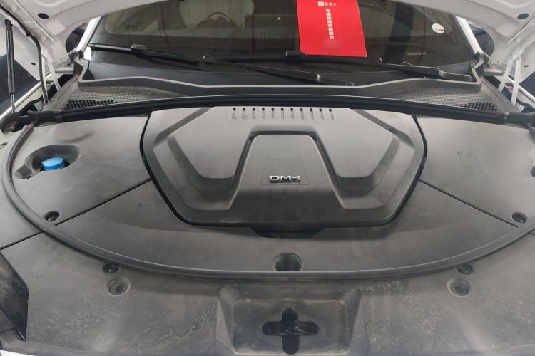 Used BYD Song PLUS New Energy 2023 Champion Edition DM-i 110KM Flagship PLUS Engine Bay