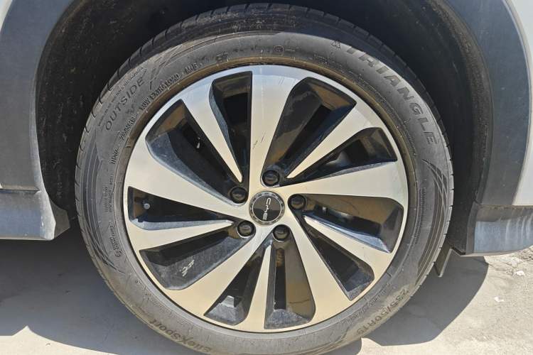 Used BYD Song PLUS New Energy 2023 Champion Edition DM-i 110KM Flagship Model Exterior 1