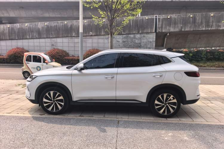 Used BYD Song PLUS New Energy 2023 Champion Edition DM-i 110KM Flagship PLUS Exterior 2