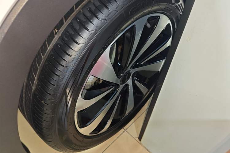 Used BYD Song PLUS New Energy 2023 Champion Edition DM-i 110KM Flagship PLUS Exterior 4