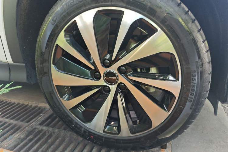 Used BYD Song PLUS New Energy 2023 Champion Edition EV 520KM Prestige Model Exterior 4