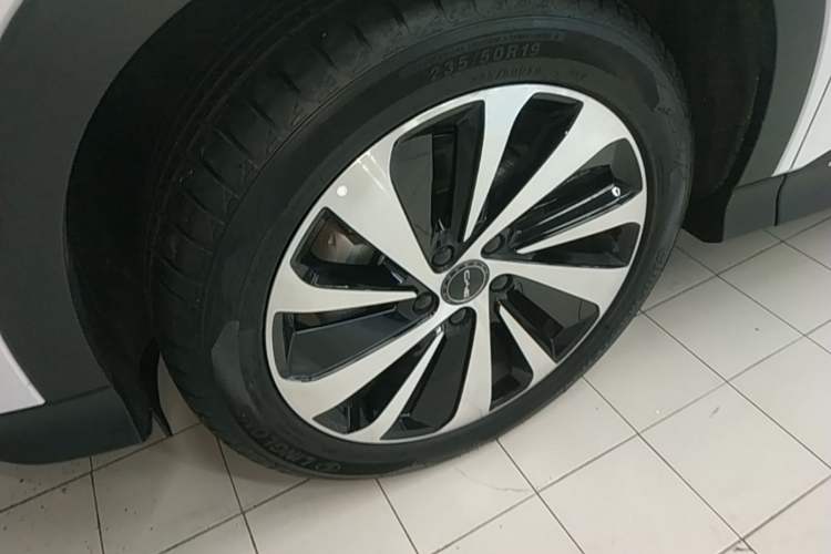 Used BYD Song PLUS New Energy 2023 Champion Edition DM-i 110KM Flagship PLUS Exterior 4