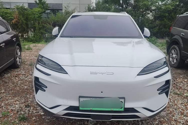 Used BYD Song PLUS New Energy 2023 Champion Edition EV 520KM Prestige Model Exterior 5