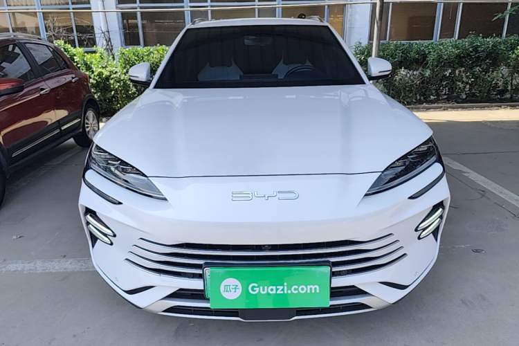 Used BYD Song PLUS New Energy 2023 Champion Edition DM-i 110KM Flagship Model Front