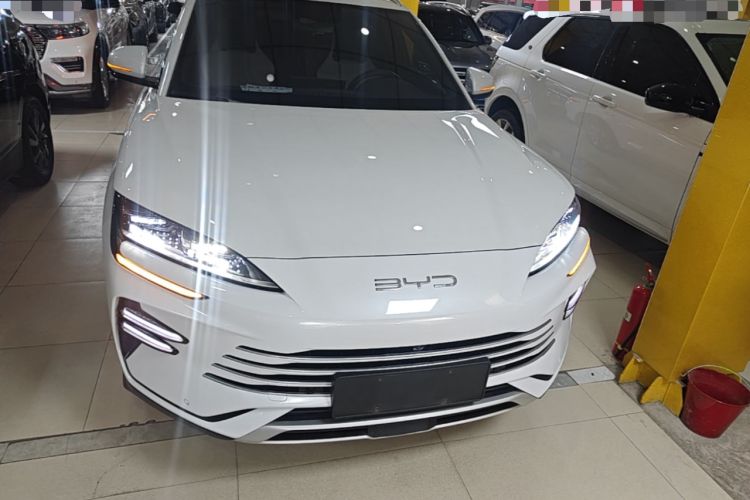 Used BYD Song PLUS New Energy 2023 Champion Edition DM-i 110KM Flagship Model Front