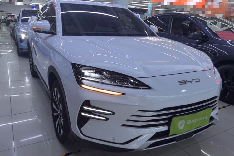 Used BYD Song PLUS New Energy 2023 Champion Edition DM-i 110KM Flagship PLUS Front Right 45 Deg