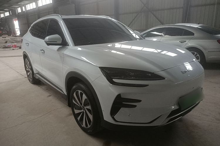 Used BYD Song PLUS New Energy 2023 Champion Edition EV 605KM Flagship PLUS Front Right 45 Deg