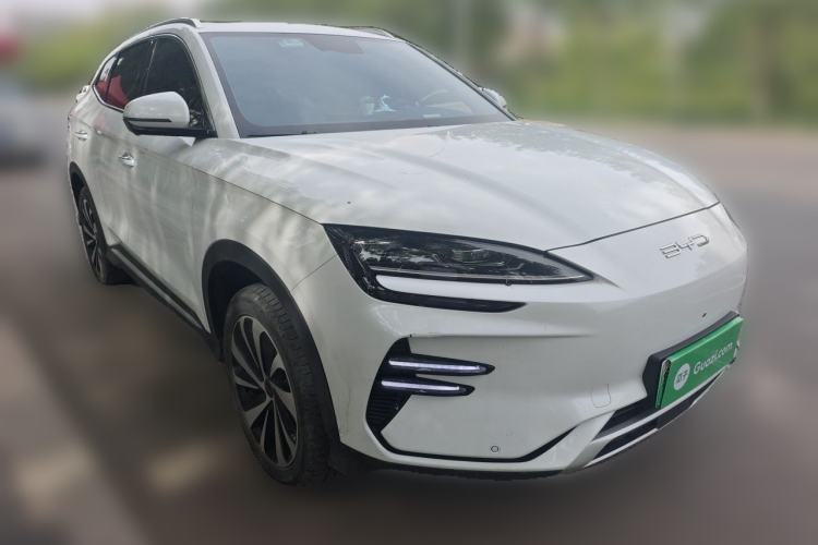 Used BYD Song PLUS New Energy 2023 Champion Edition EV 520KM Prestige Model Front Right 45 Deg