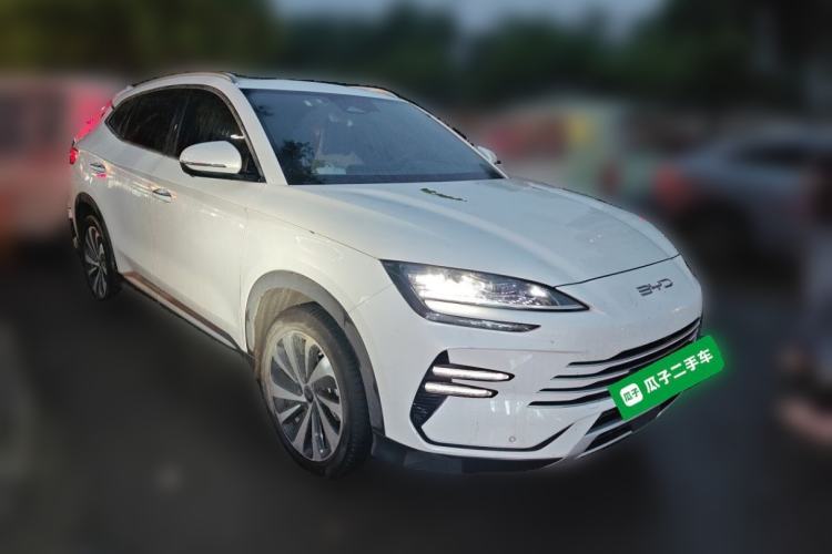 Used BYD Song PLUS New Energy 2023 Champion Edition DM-i 110KM Flagship PLUS Front Right 45 Deg