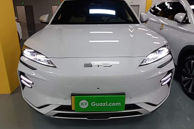 Used BYD Song PLUS New Energy 2023 Champion Edition EV 605KM Flagship PLUS Front