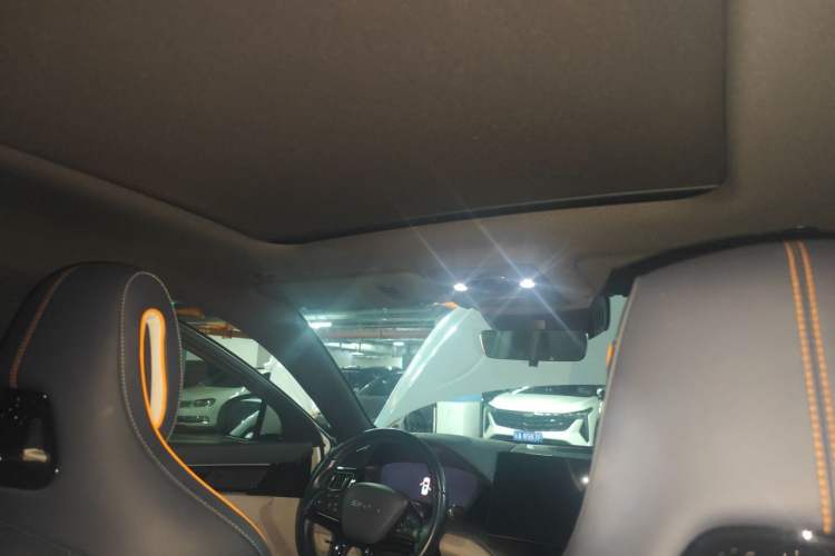 Used BYD Song PLUS New Energy 2023 Champion Edition DM-i 110KM Flagship Model Headliner