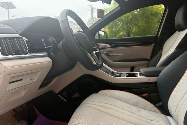 Used BYD Song PLUS New Energy 2023 Champion Edition DM-i 110KM Flagship PLUS Interior 1