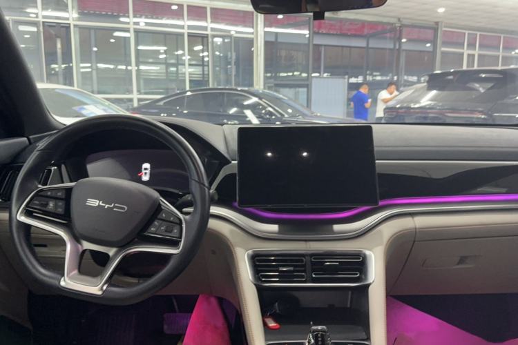 Used BYD Song PLUS New Energy 2023 Champion Edition DM-i 110KM Flagship PLUS Interior 1