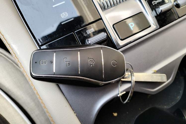 Used BYD Song PLUS New Energy 2023 Champion Edition EV 605KM Flagship PLUS Interior 1