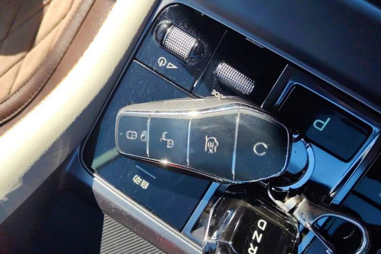 Used BYD Song PLUS New Energy 2023 Champion Edition EV 520KM Prestige Model Interior 1