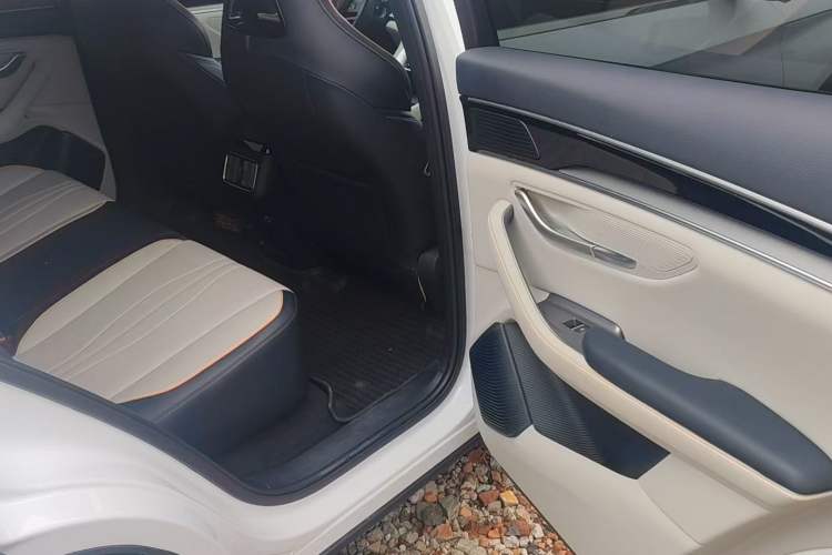 Used BYD Song PLUS New Energy 2023 Champion Edition EV 520KM Prestige Model Interior 2