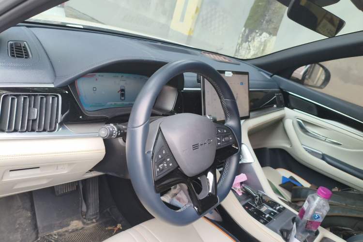 Used BYD Song PLUS New Energy 2023 Champion Edition EV 520KM Prestige Model Interior 2