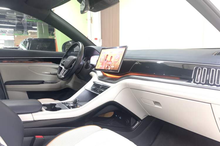 Used BYD Song PLUS New Energy 2023 Champion Edition DM-i 150KM Flagship PLUS Interior 3