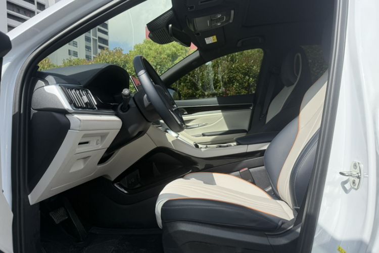 Used BYD Song PLUS New Energy 2023 Champion Edition EV 605KM Flagship PLUS Interior 3
