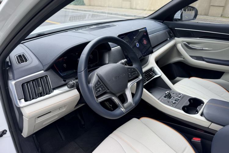 Used BYD Song PLUS New Energy 2023 Champion Edition DM-i 110KM Flagship PLUS Interior 9