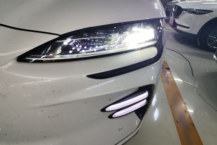 Used BYD Song PLUS New Energy 2023 Champion Edition EV 605KM Flagship PLUS Left Front Headlight